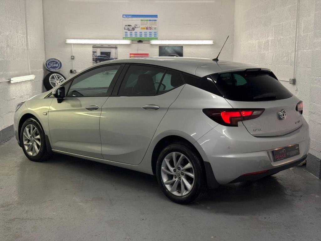 VAUXHALL ASTRA