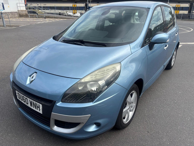 RENAULT SCENIC