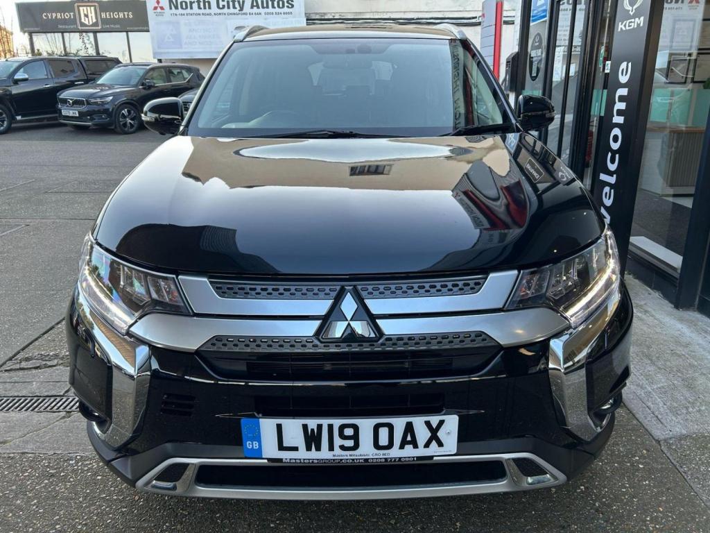 MITSUBISHI OUTLANDER