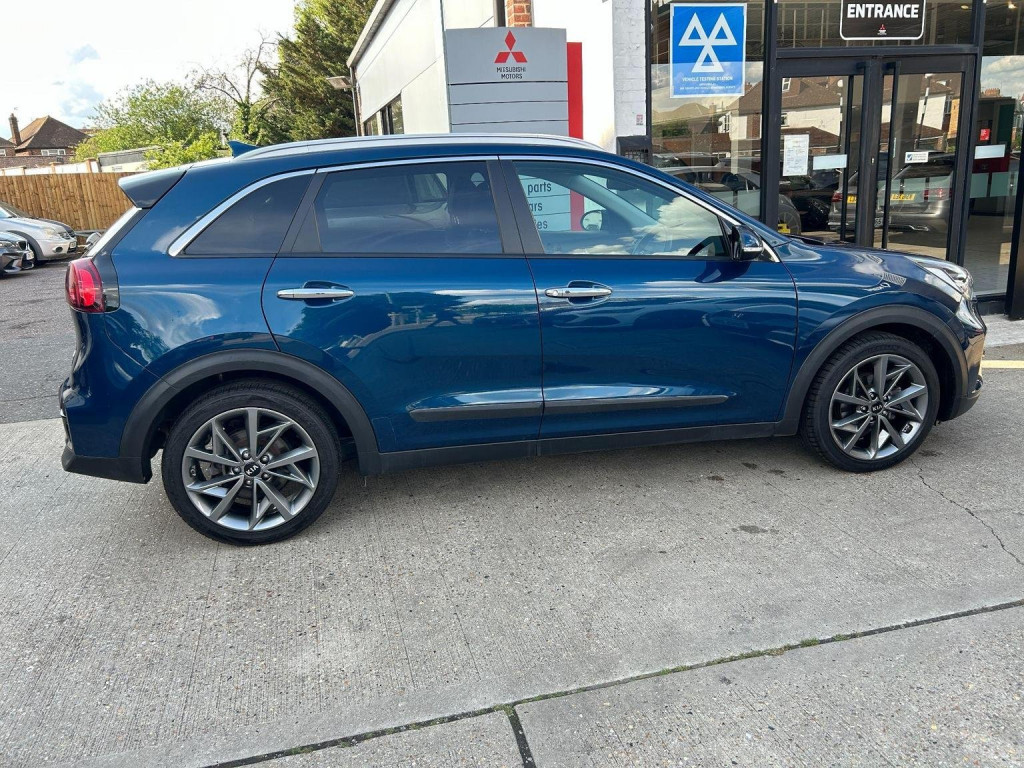 KIA NIRO