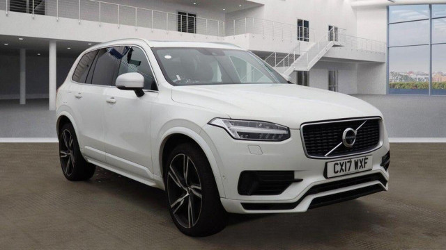 VOLVO XC90