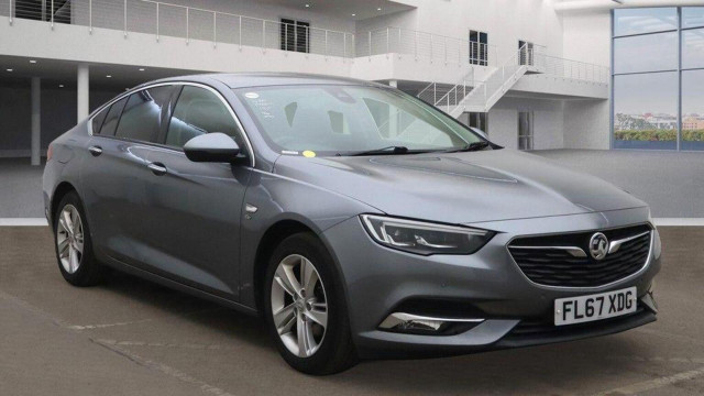 VAUXHALL INSIGNIA