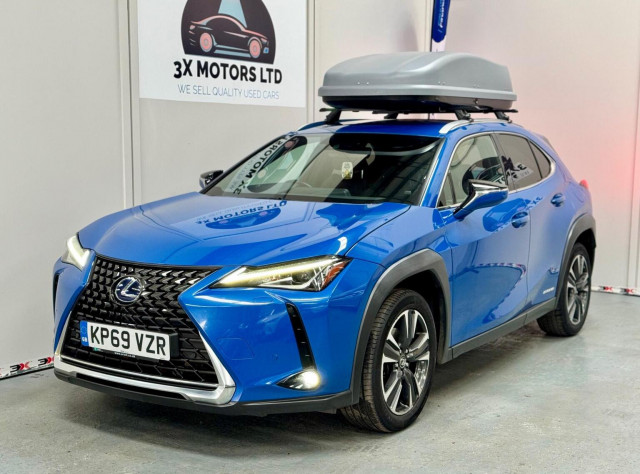 LEXUS UX