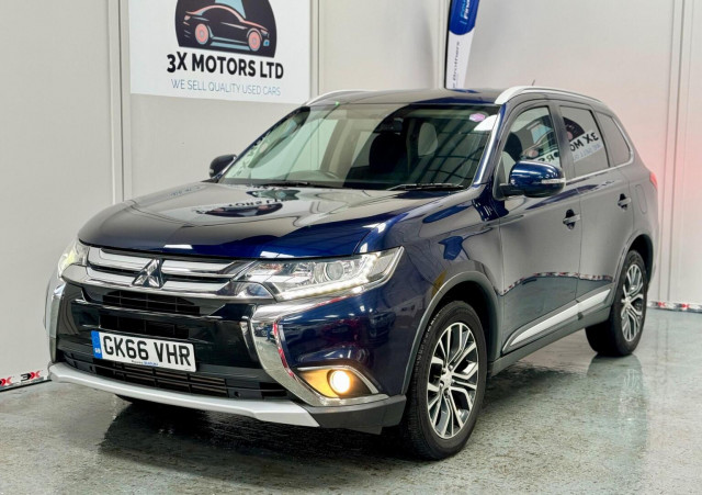MITSUBISHI OUTLANDER