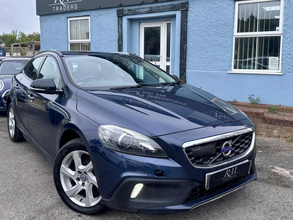 VOLVO V40 CROSS COUNTRY