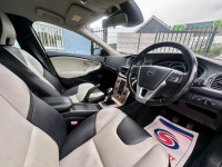 VOLVO V40 CROSS COUNTRY