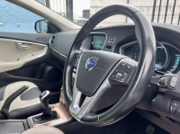 VOLVO V40 CROSS COUNTRY