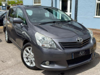 TOYOTA VERSO