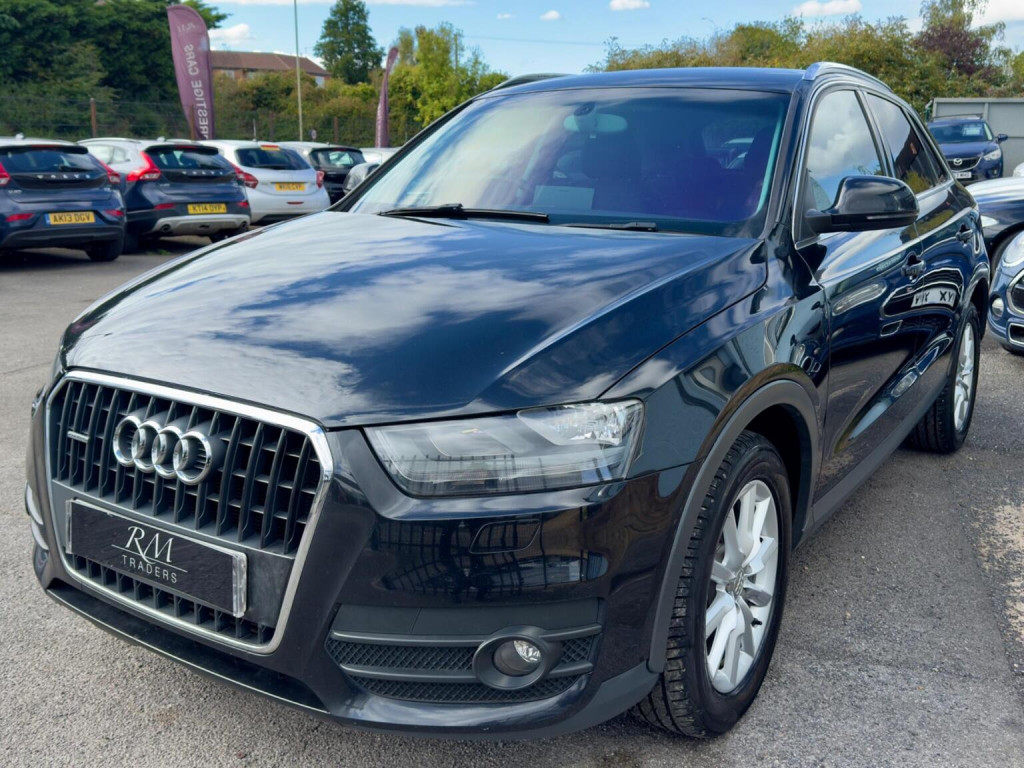AUDI Q3