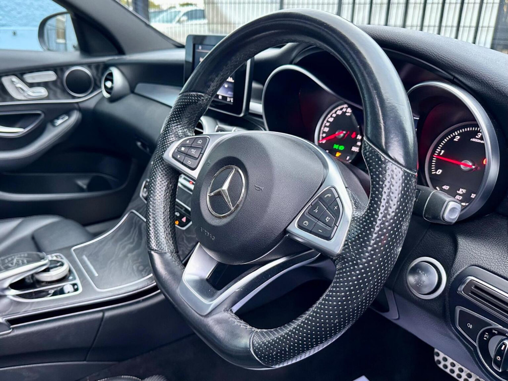 MERCEDES-BENZ C CLASS