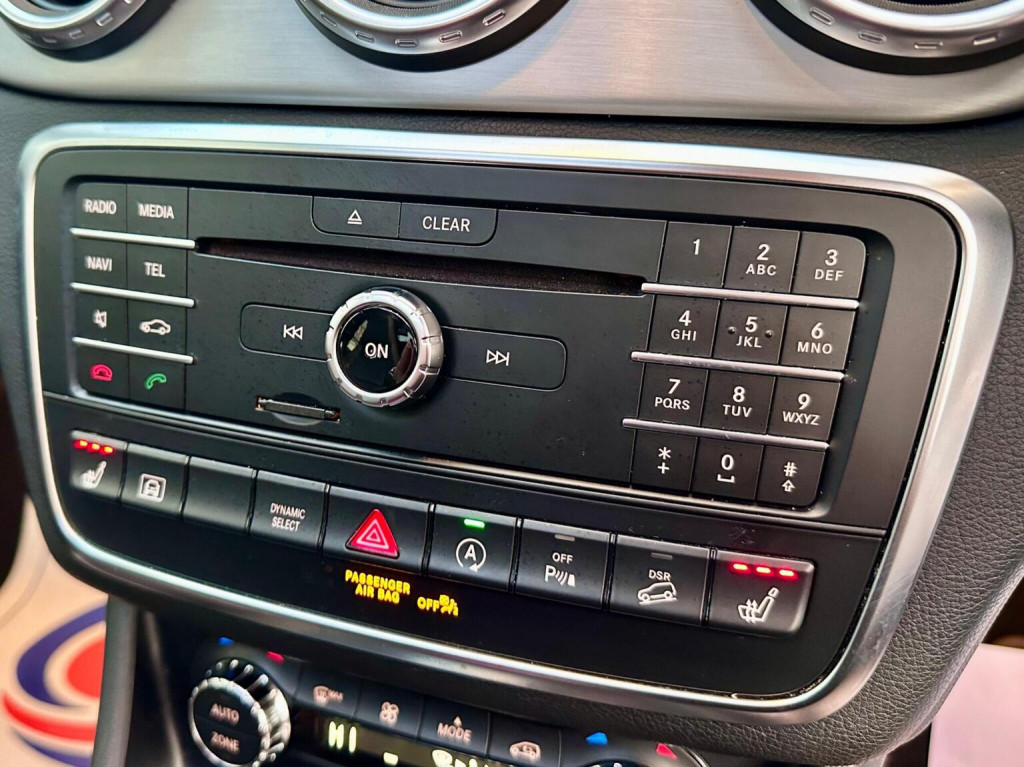 MERCEDES-BENZ GLA CLASS