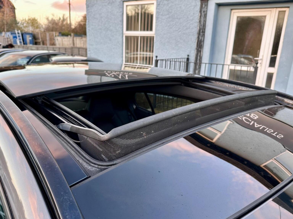 MERCEDES-BENZ GLA CLASS