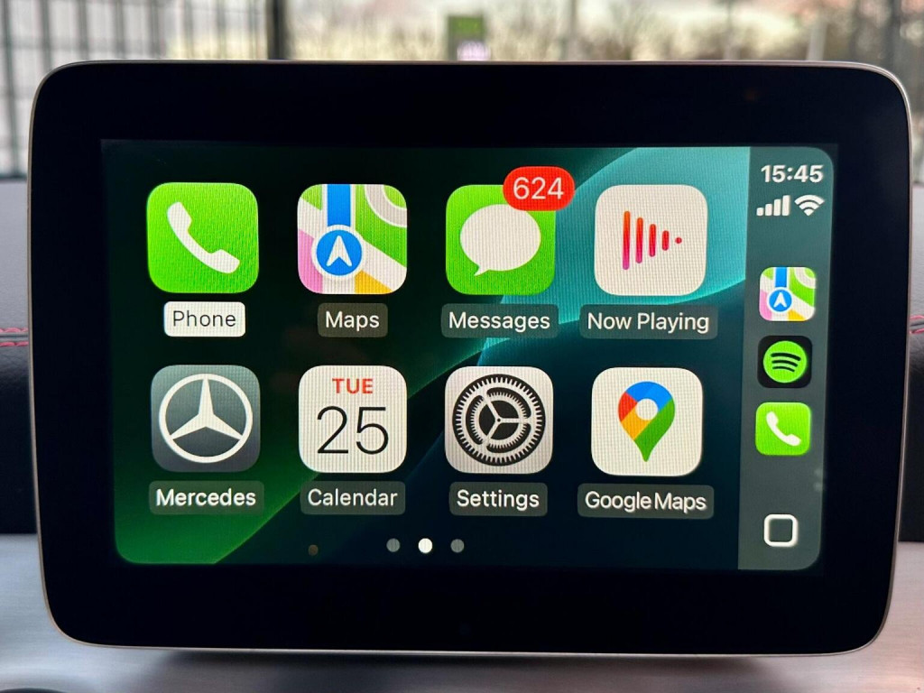 MERCEDES-BENZ GLA CLASS