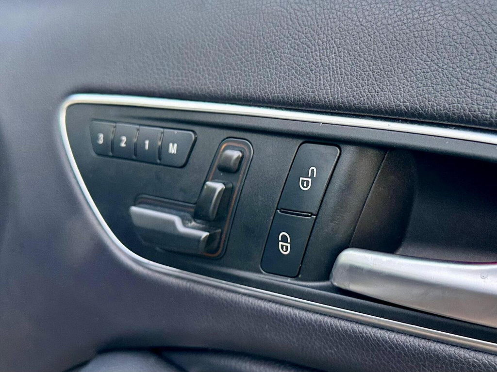 MERCEDES-BENZ GLA CLASS