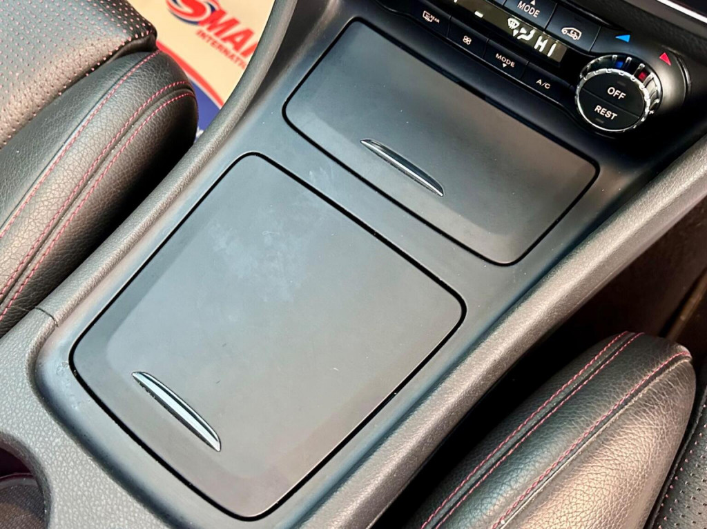 MERCEDES-BENZ GLA CLASS