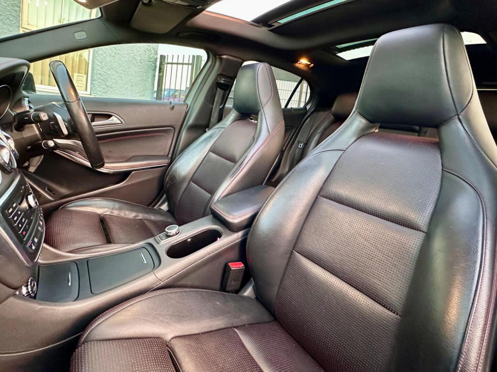 MERCEDES-BENZ GLA CLASS