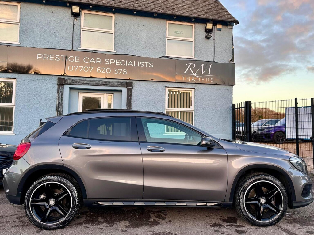MERCEDES-BENZ GLA CLASS