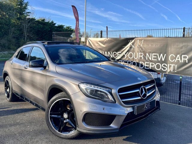 MERCEDES-BENZ GLA CLASS