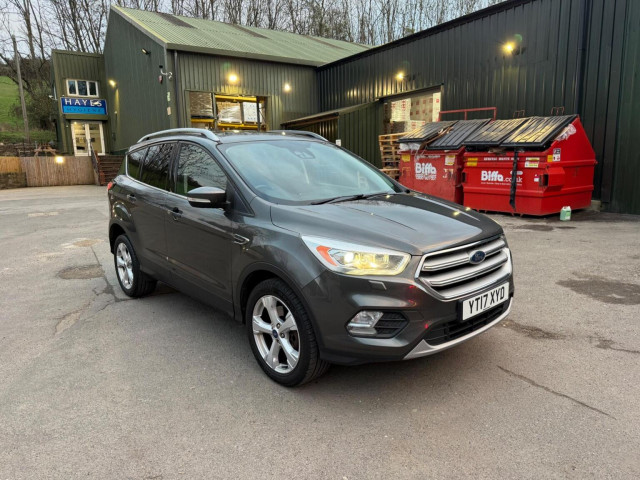 FORD KUGA