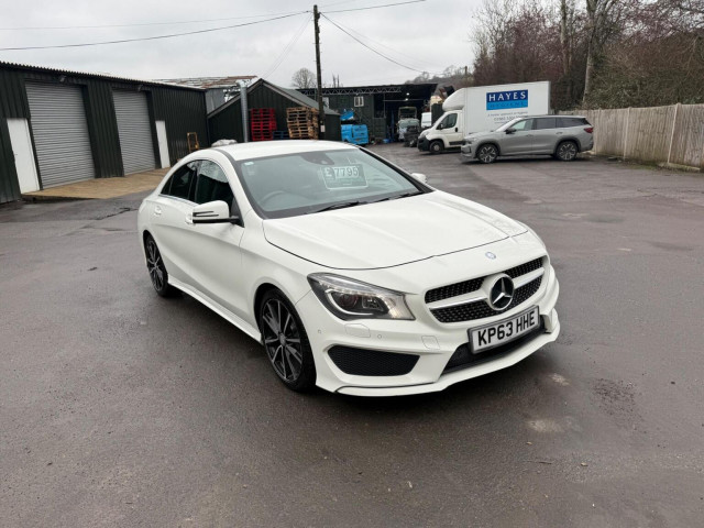 MERCEDES-BENZ CLA