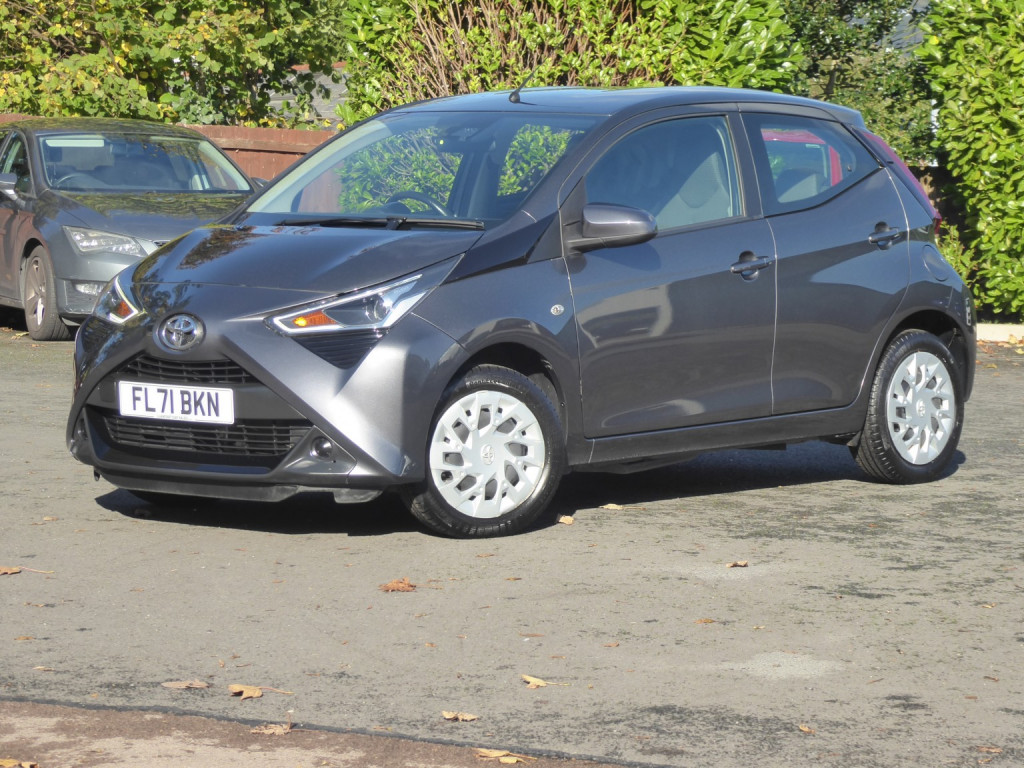 TOYOTA AYGO