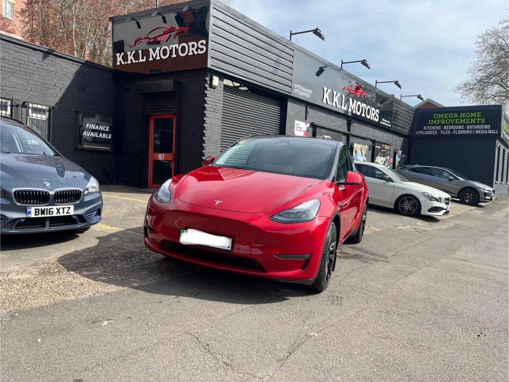 TESLA MODEL Y