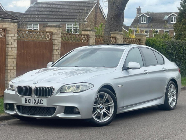 BMW 5 SERIES 2.0 520d M Sport Steptronic Euro 5 4dr