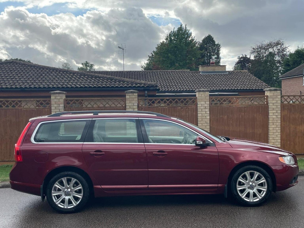 VOLVO V70
