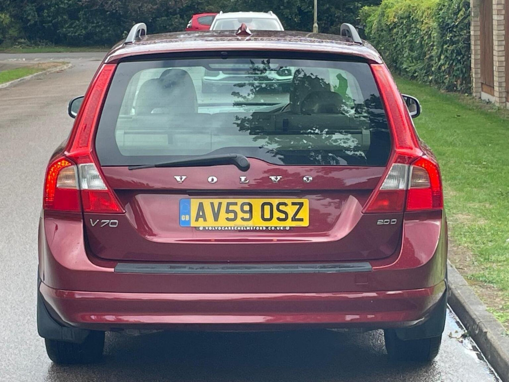 VOLVO V70