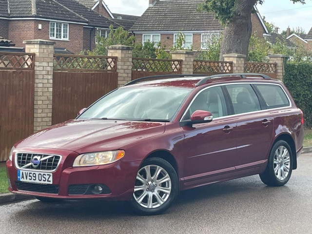 VOLVO V70 2.0D SE Euro 4 5dr