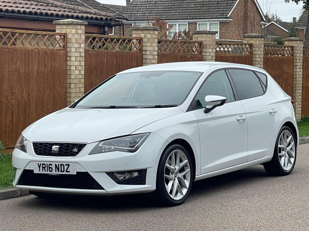 SEAT LEON