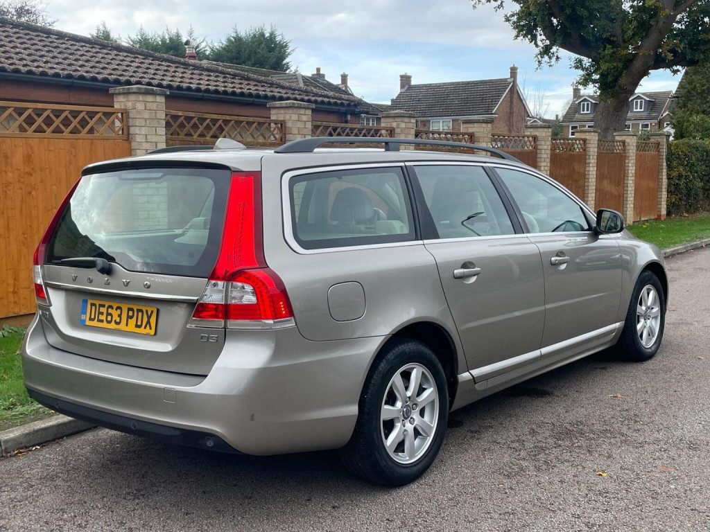 VOLVO V70