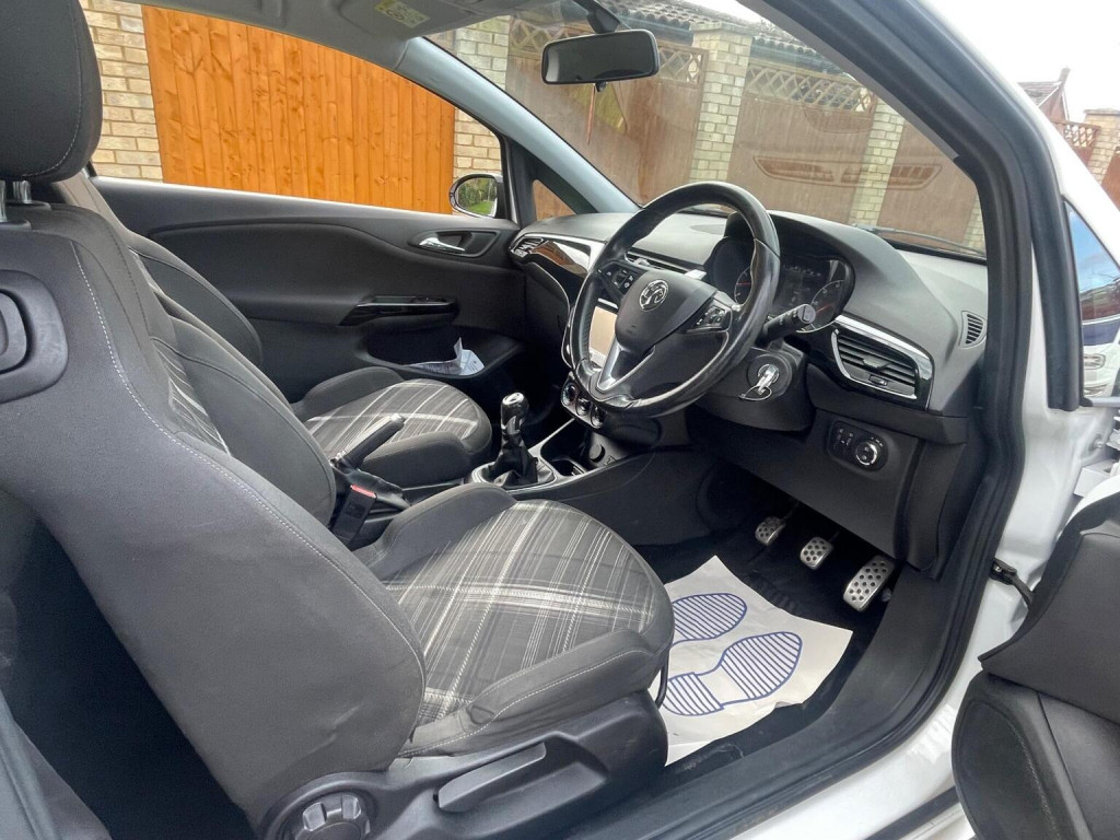 VAUXHALL CORSA