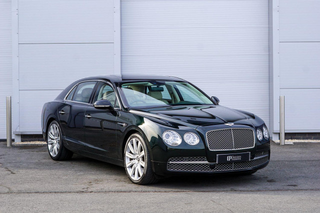 BENTLEY FLYING SPUR