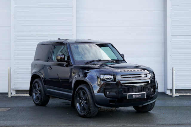 LAND ROVER DEFENDER 90