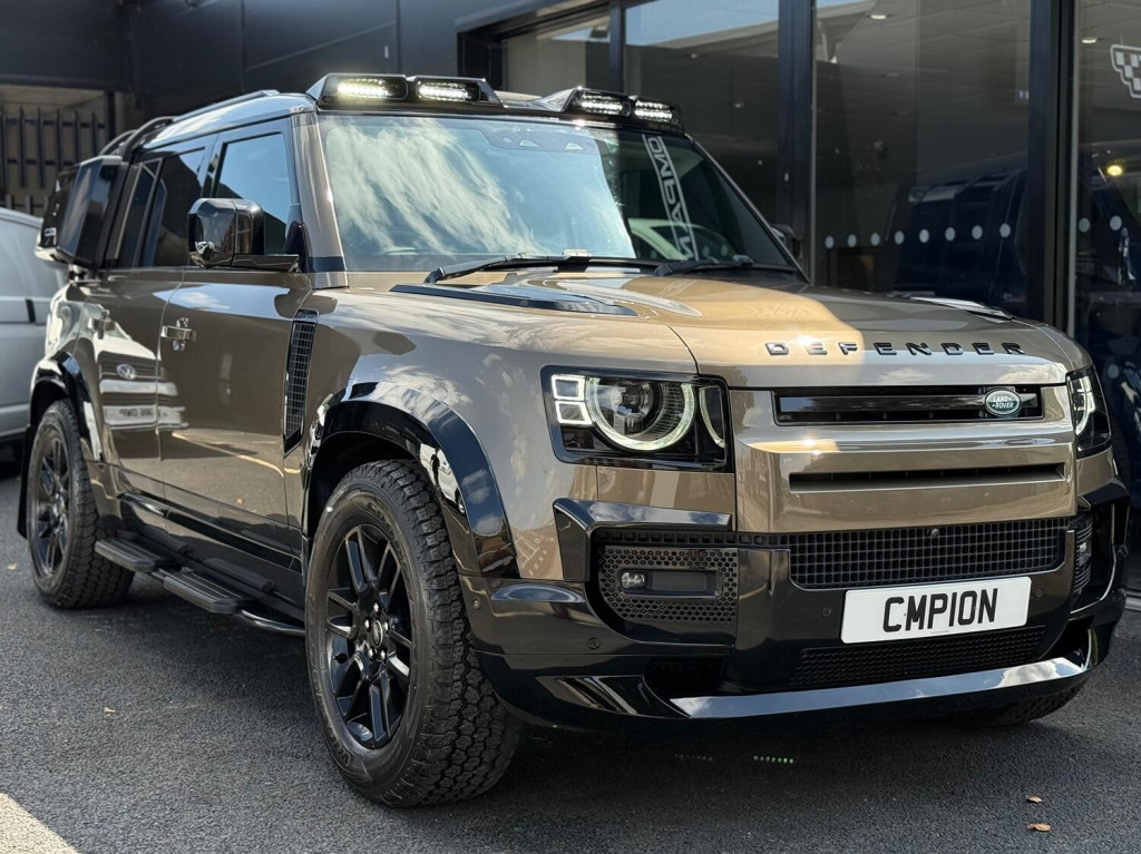 LAND ROVER DEFENDER 110