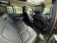 LAND ROVER DEFENDER 110