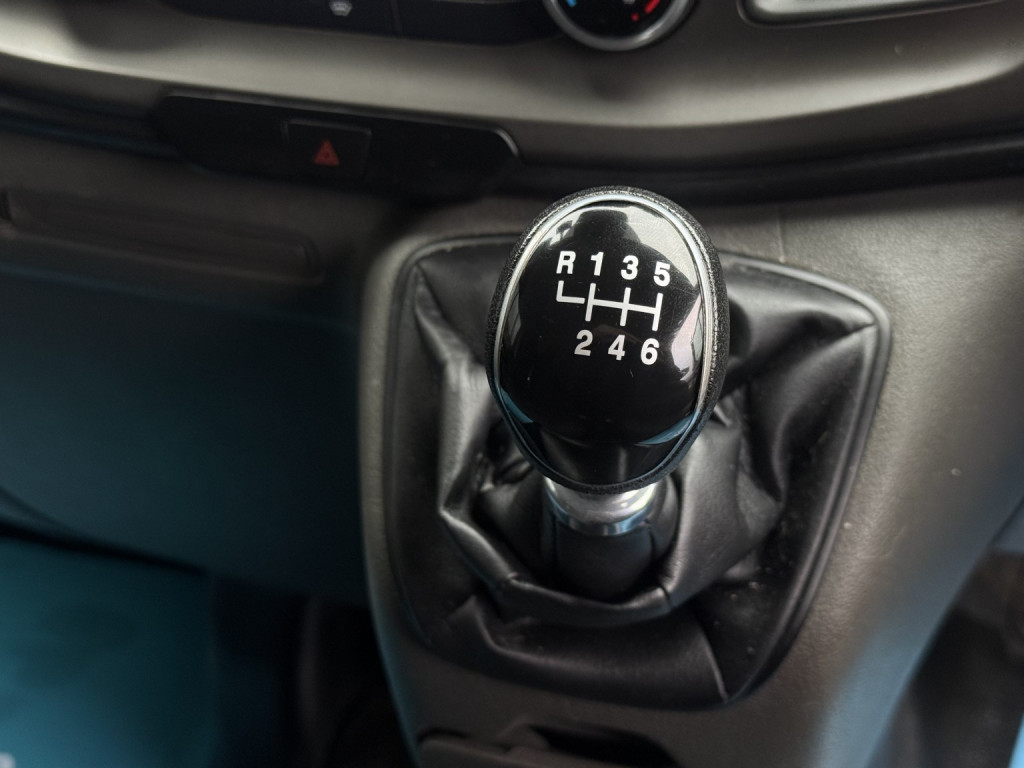 FORD TRANSIT CUSTOM