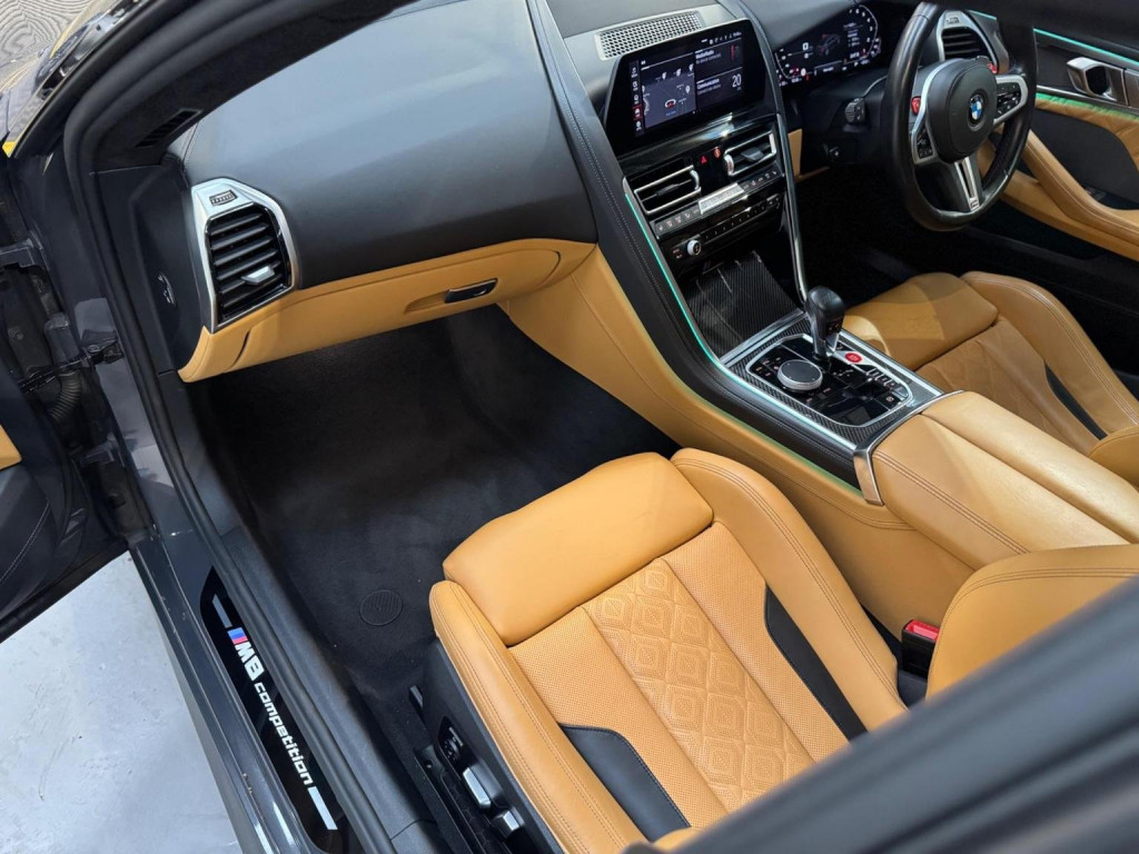 BMW M8 GRAN COUPE