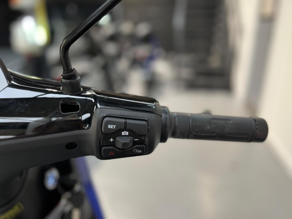 VMOTO SUPER SOCO CUX