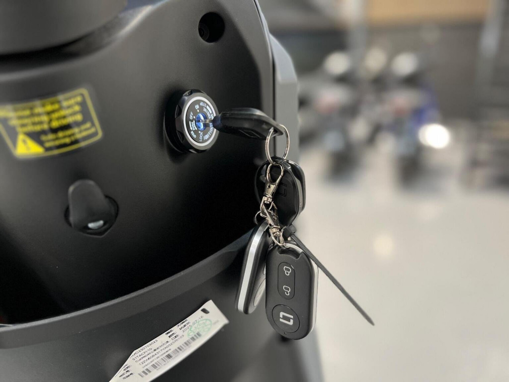 VMOTO SUPER SOCO CUX