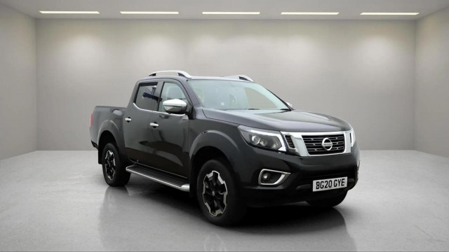 NISSAN NAVARA