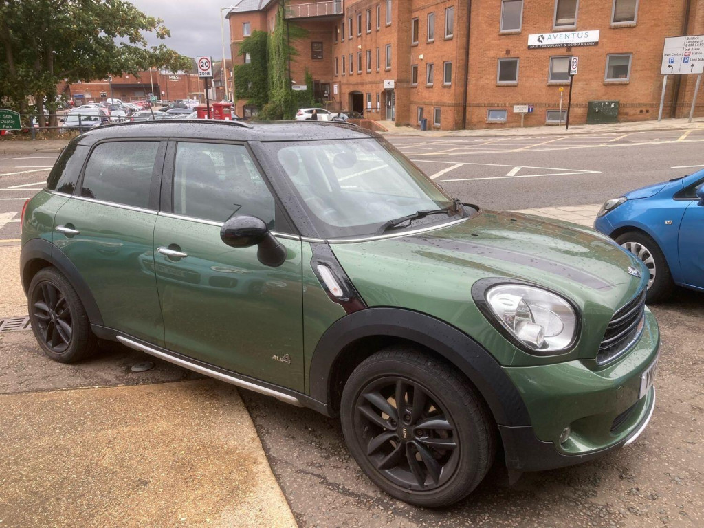 View MINI COUNTRYMAN 1.6 Cooper ALL4 Countryman