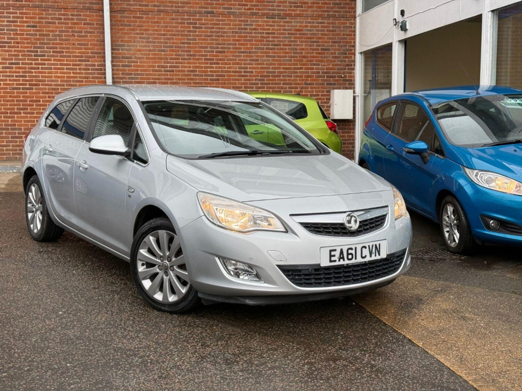View VAUXHALL ASTRA 1.6 16V SE