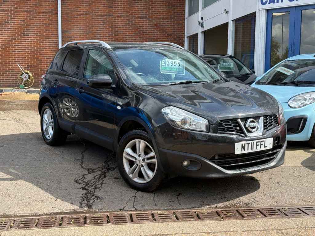 View NISSAN QASHQAI 2.0 dCi n-tec