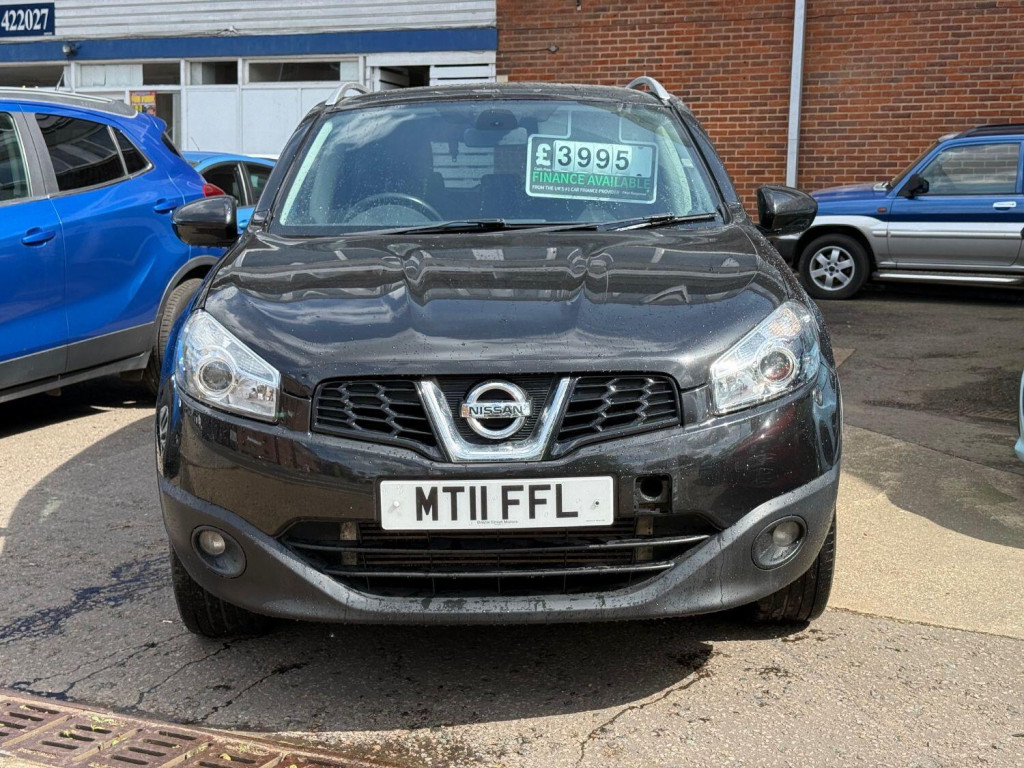 View NISSAN QASHQAI 2.0 dCi n-tec
