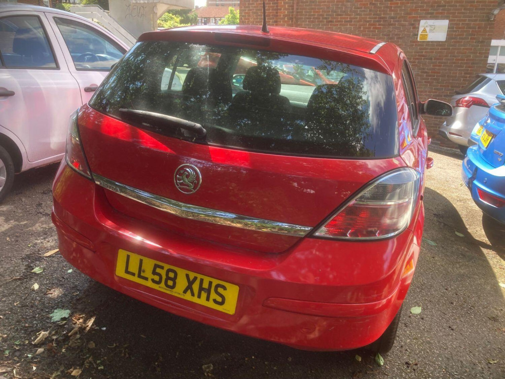 View VAUXHALL ASTRA 1.4 i 16v Active