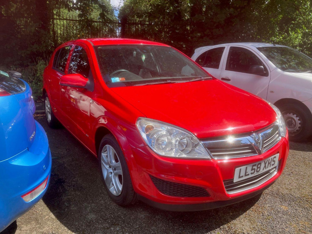 View VAUXHALL ASTRA 1.4 i 16v Active