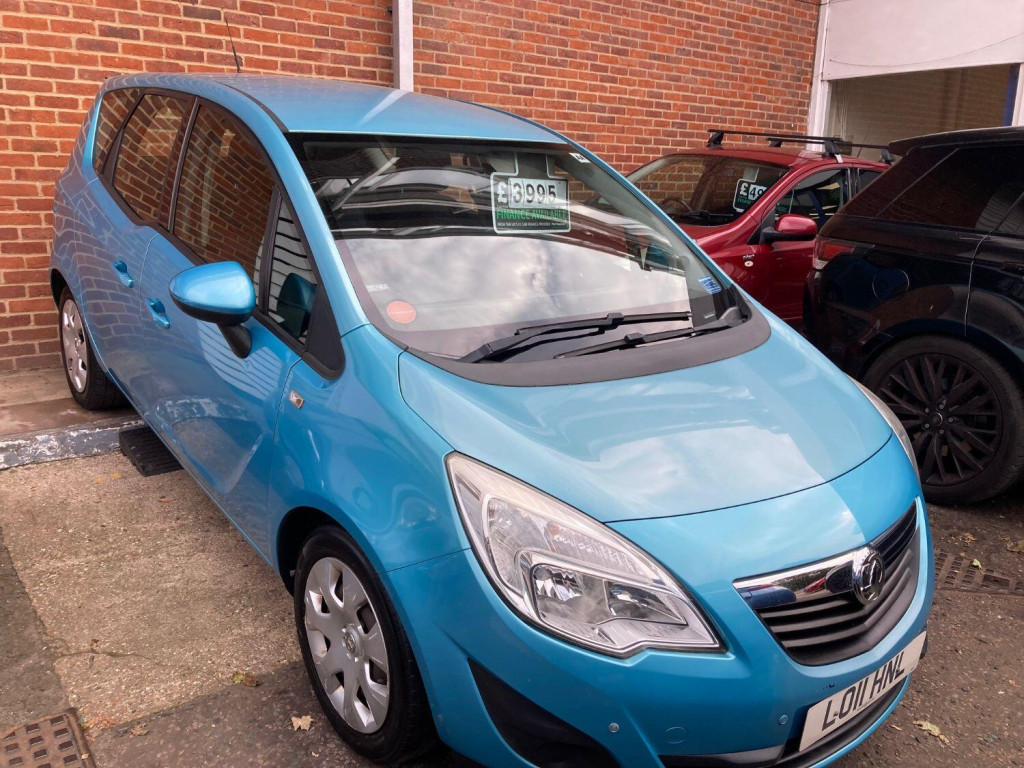 View VAUXHALL MERIVA 1.4 T 16V Exclusiv