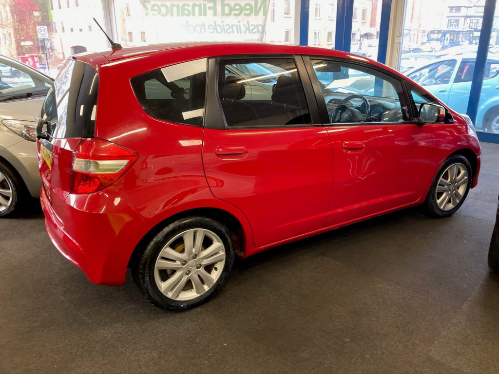 View HONDA JAZZ 1.4 i-VTEC ES Plus